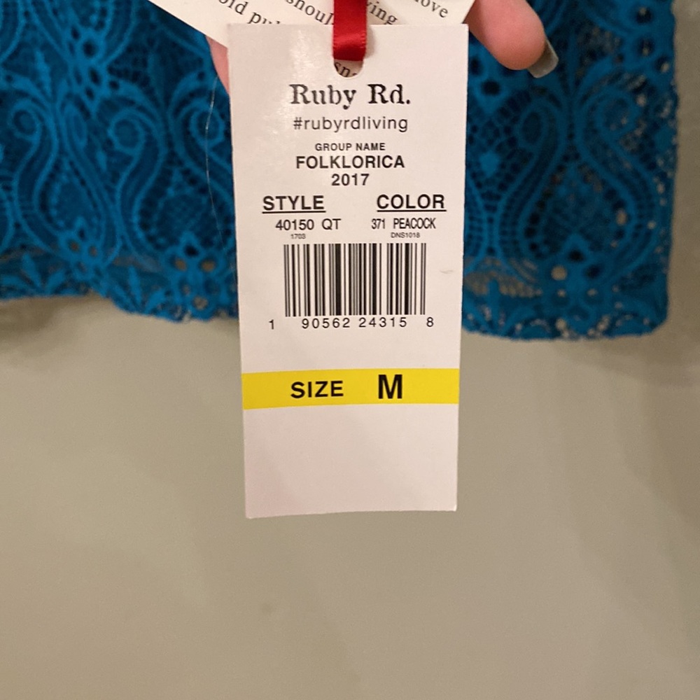 Ruby Rd. Top - Picture 4 of 4